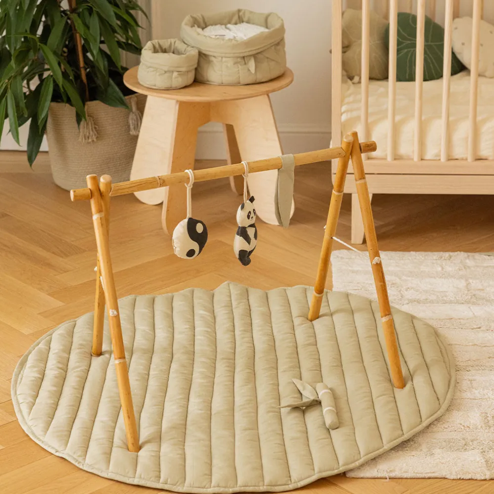 Bamboo Leaf Playmat