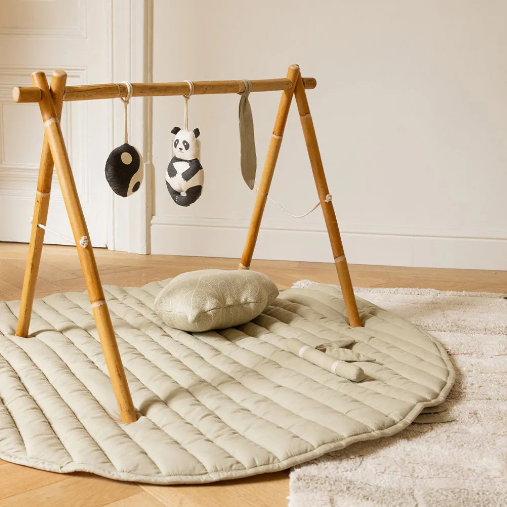 Bamboo Leaf Playmat