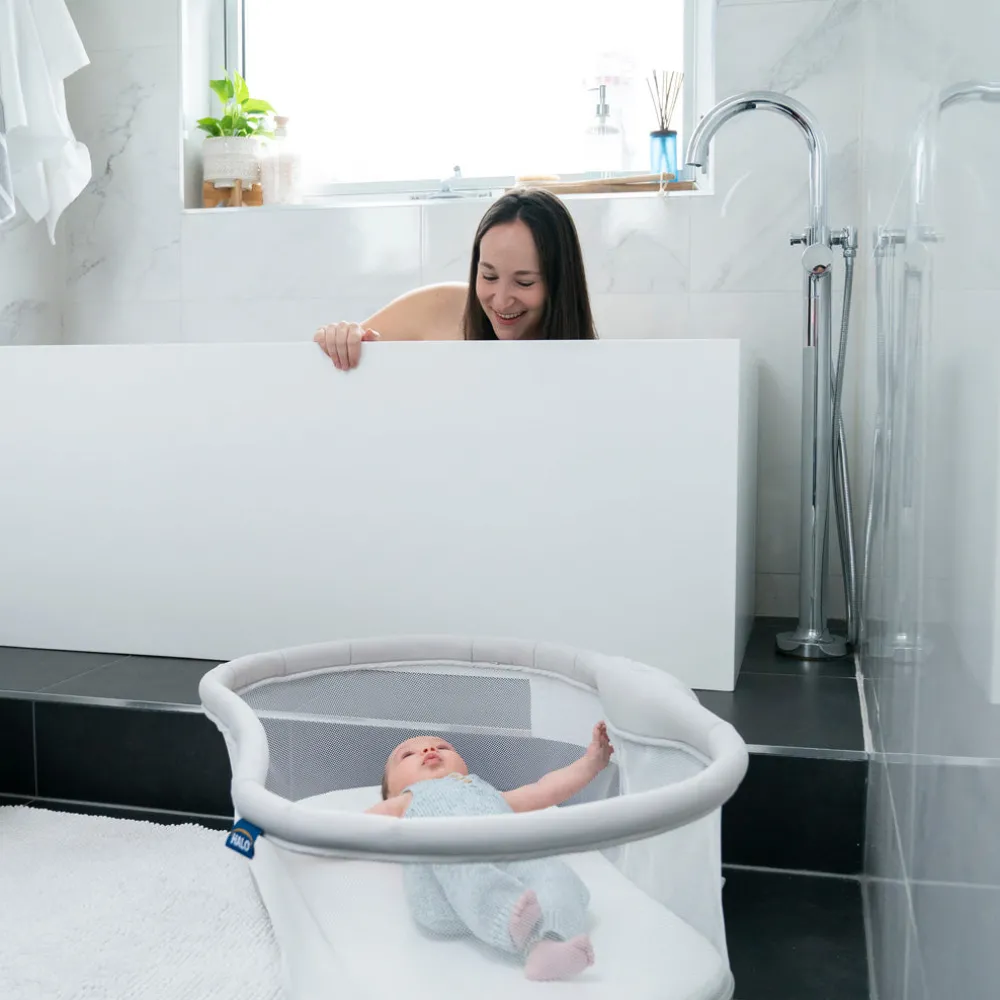 Bassinest 3.0 + FR-Free Mattress Bundle