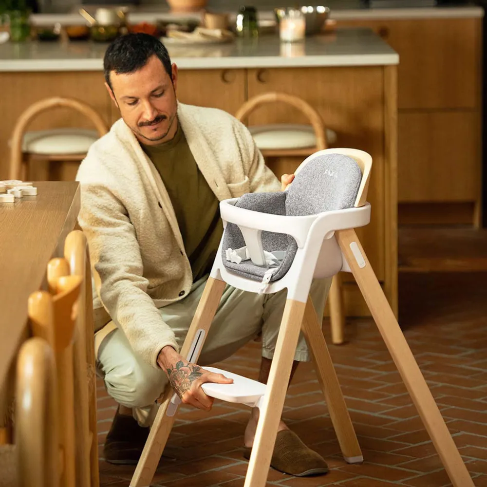 BRYN Highchair