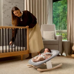 BRYN Newborn Rocker