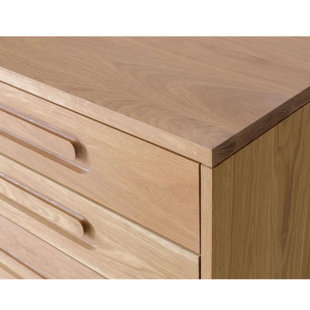 Caravan Dresser