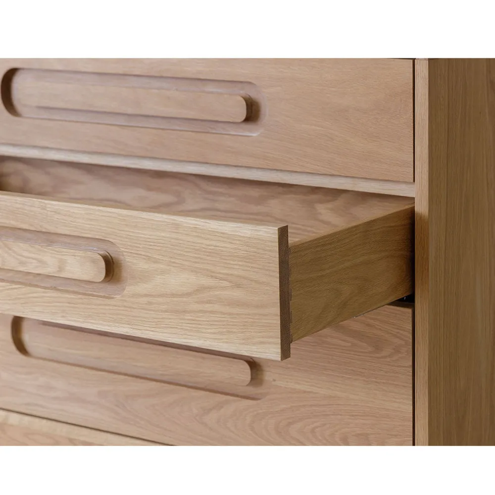 Caravan Dresser