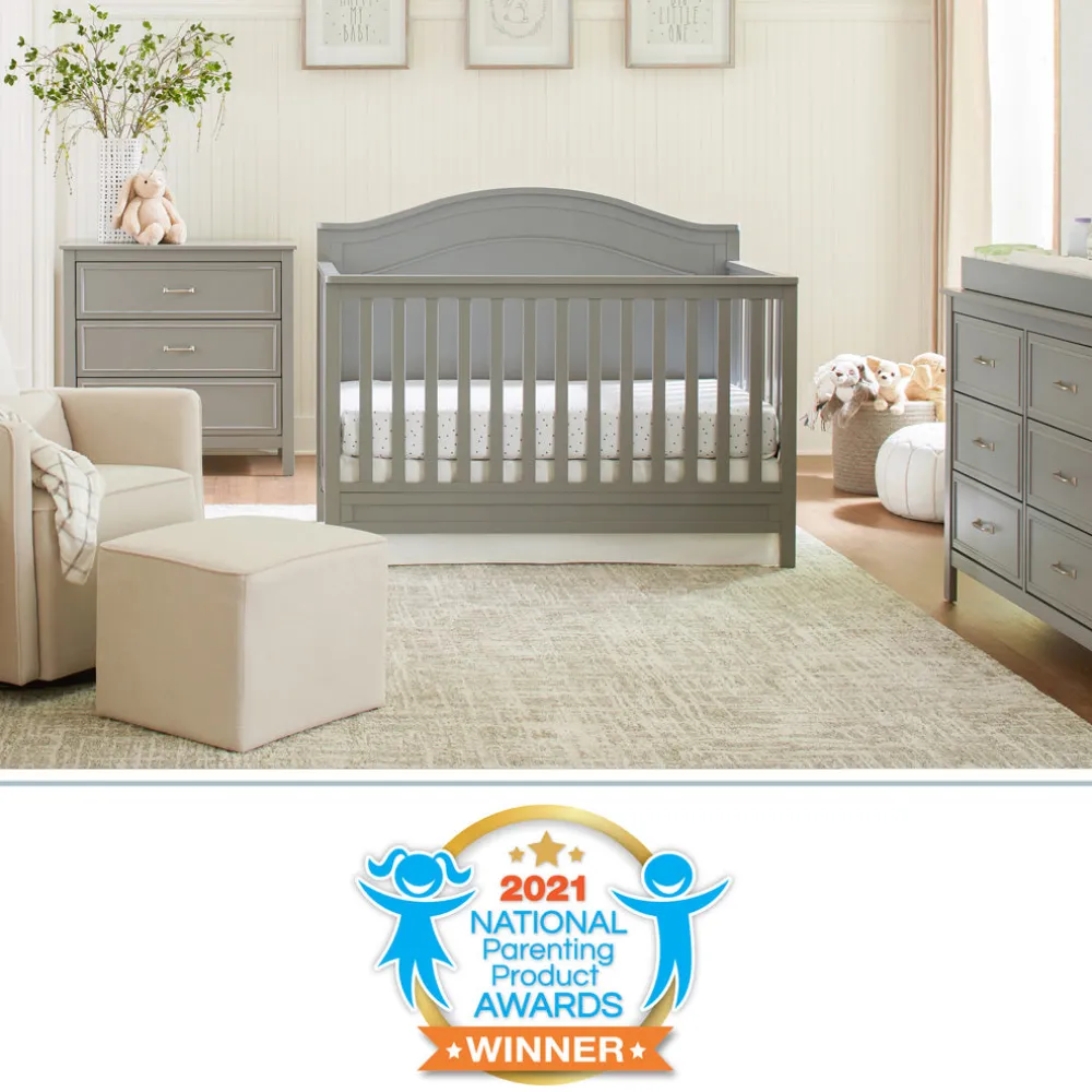 Charlie 4-In-1 Convertible Crib
