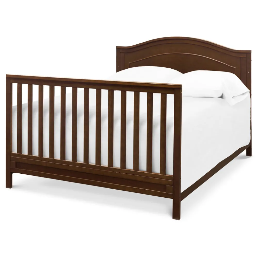 Charlie 4-In-1 Convertible Crib