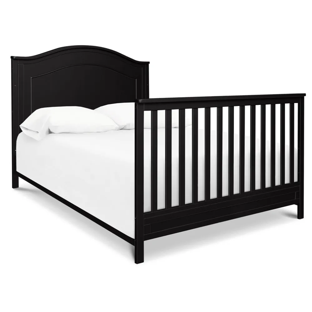 Charlie 4-In-1 Convertible Crib