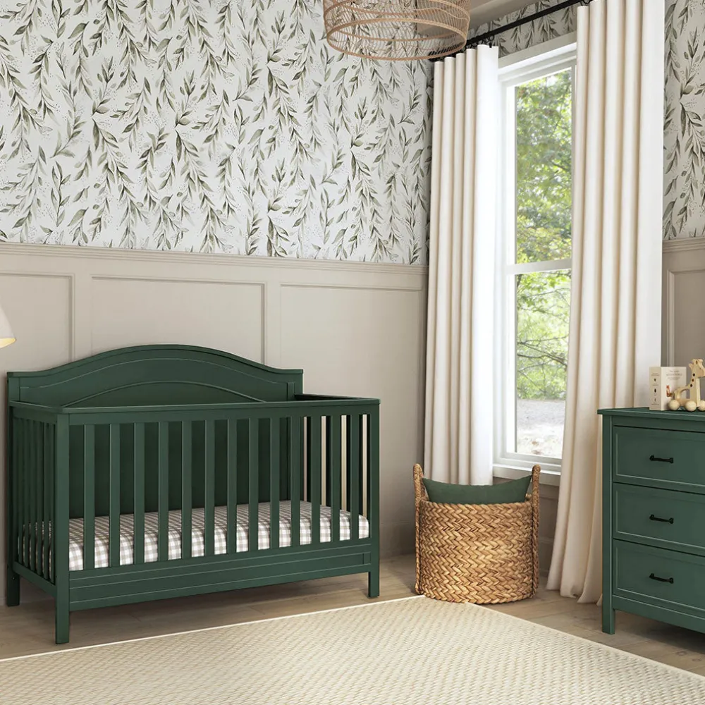 Charlie 4-In-1 Convertible Crib
