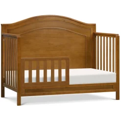 Charlie 4-In-1 Convertible Crib