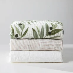 Crib Sheet In GOTS Certified Organic Muslin Cotton