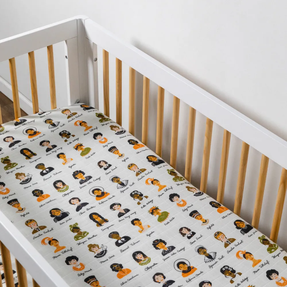 Crib Sheet In GOTS Certified Organic Muslin Cotton