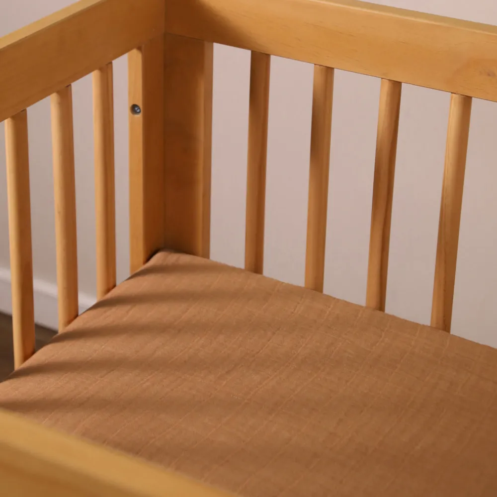 Crib Sheet In GOTS Certified Organic Muslin Cotton