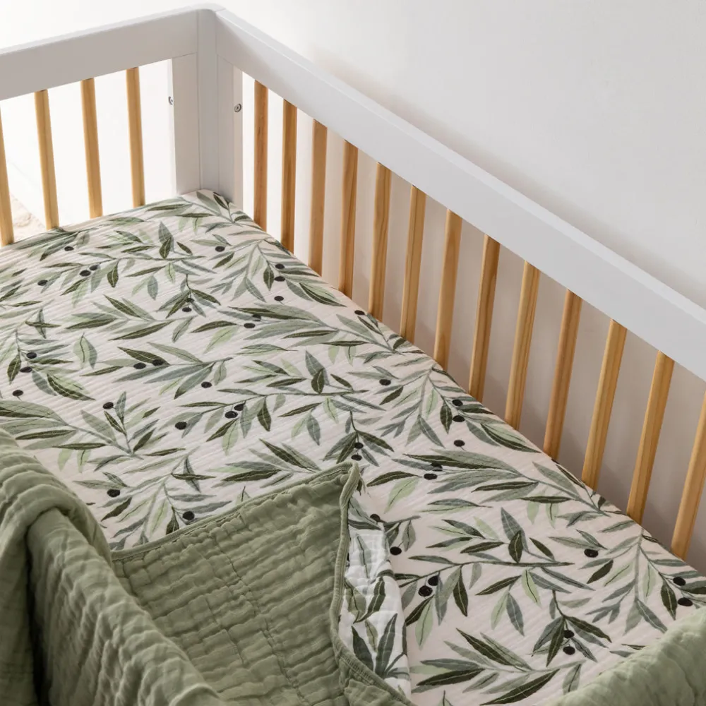 Crib Sheet In GOTS Certified Organic Muslin Cotton