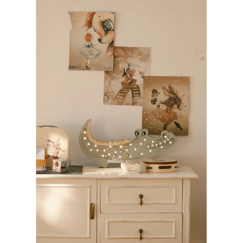 Crocodile Lamp