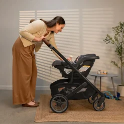 Cruz V3 Stroller
