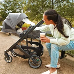 Cruz V3 Stroller