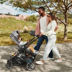 Cruz V3 Stroller