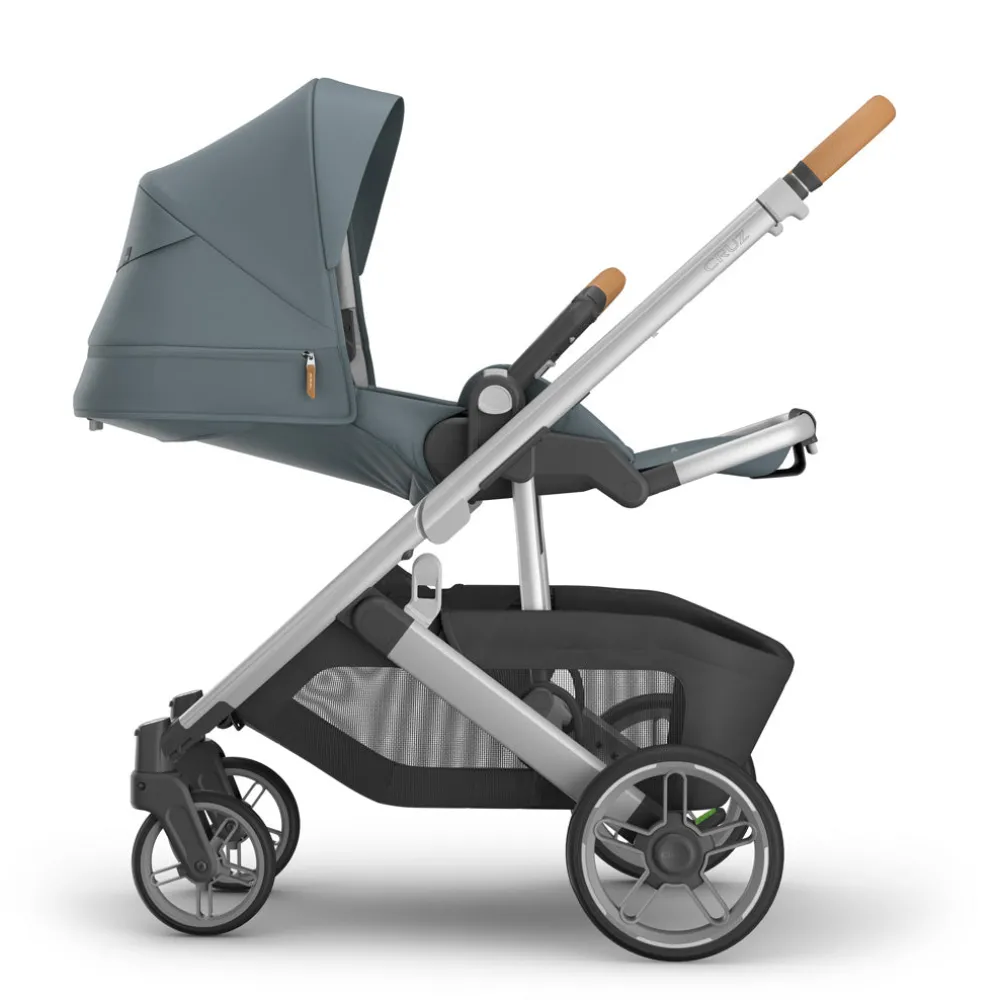 Cruz V3 Stroller + Aria V2 Travel System
