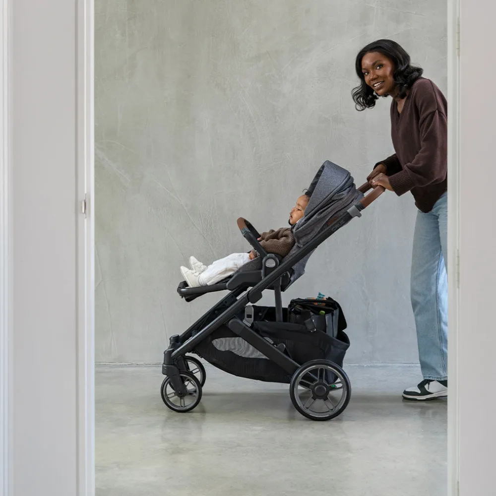 Cruz V3 Stroller + Aria V2 Travel System