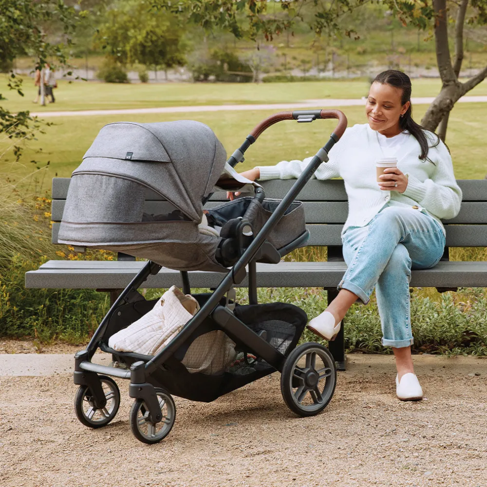 Cruz V3 Stroller + Aria V2 Travel System