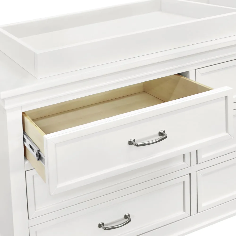 Darlington 6 Drawer Dresser In Warm White