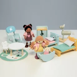 Dolls House Children's Room Furniture