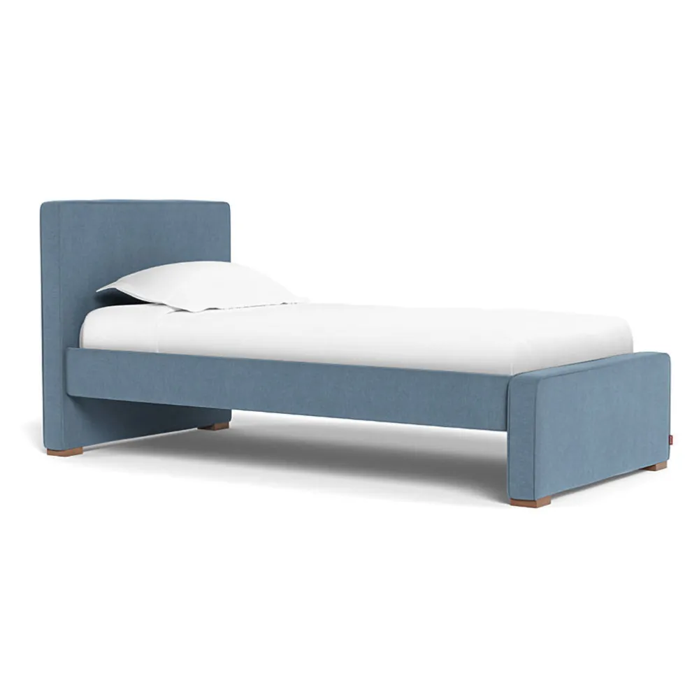 Dorma Twin/Full Bed