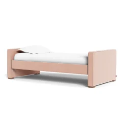 Dorma Twin/Full Bed