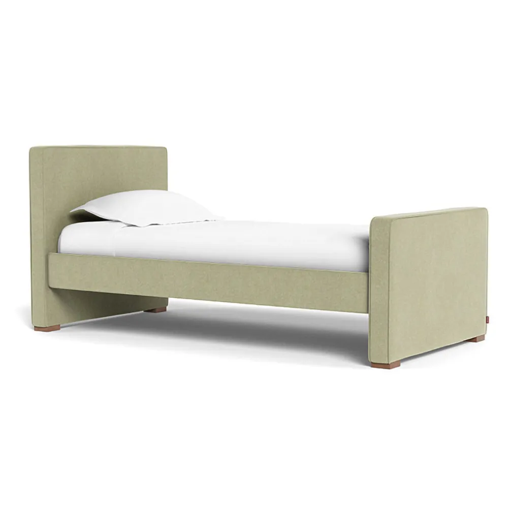 Dorma Twin/Full Bed