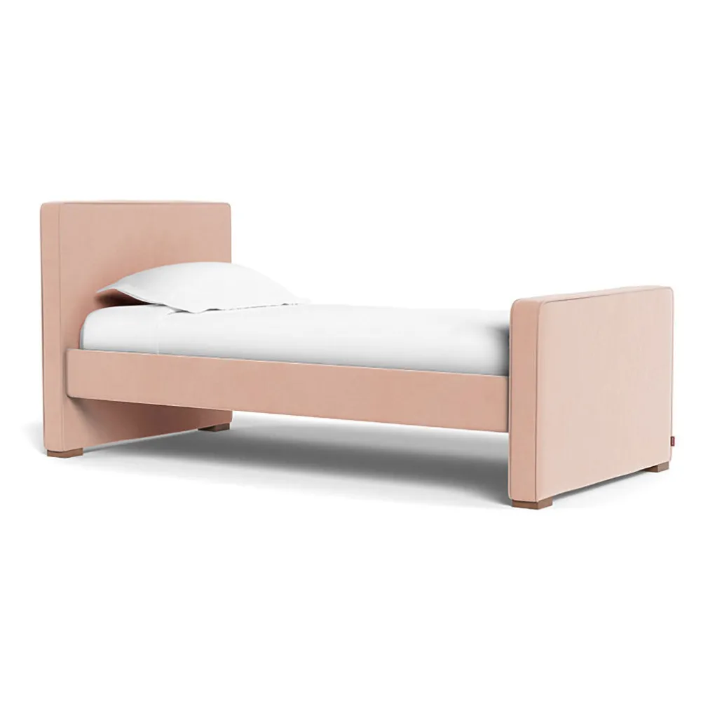 Dorma Twin/Full Bed
