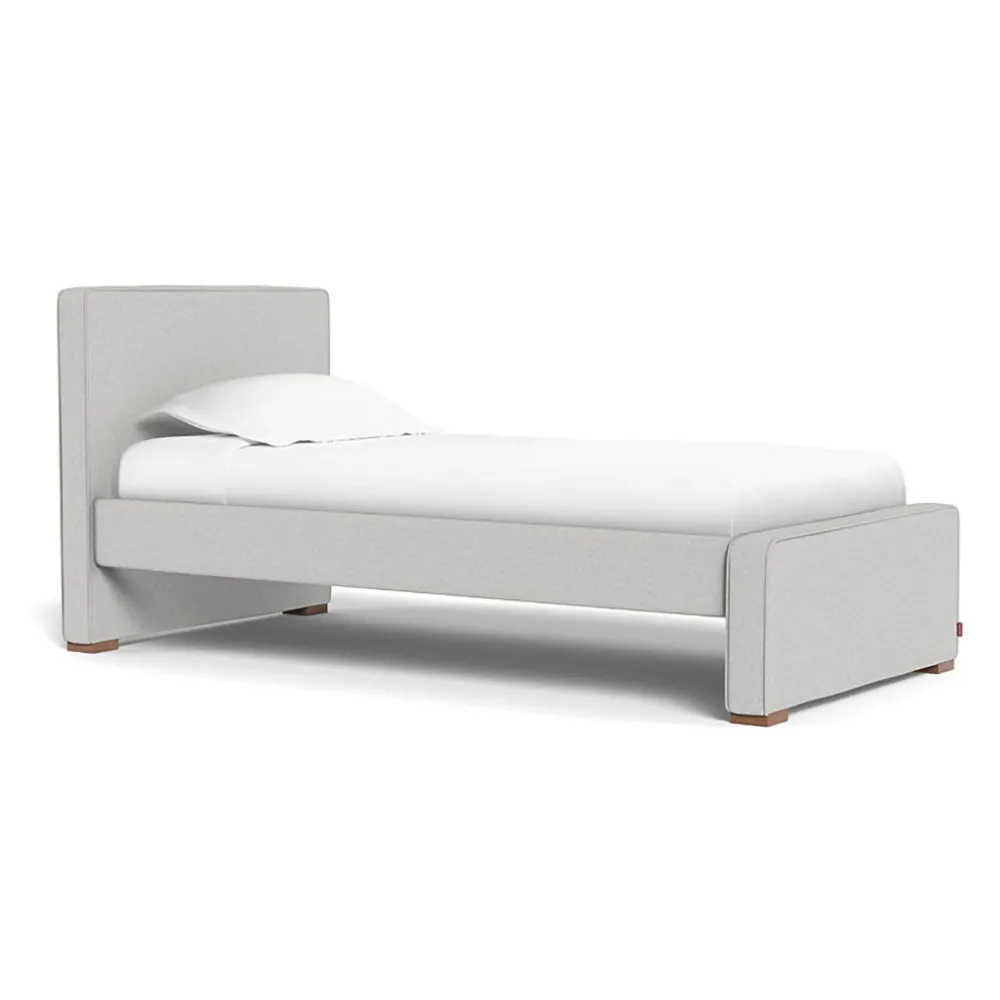 Dorma Twin/Full Bed
