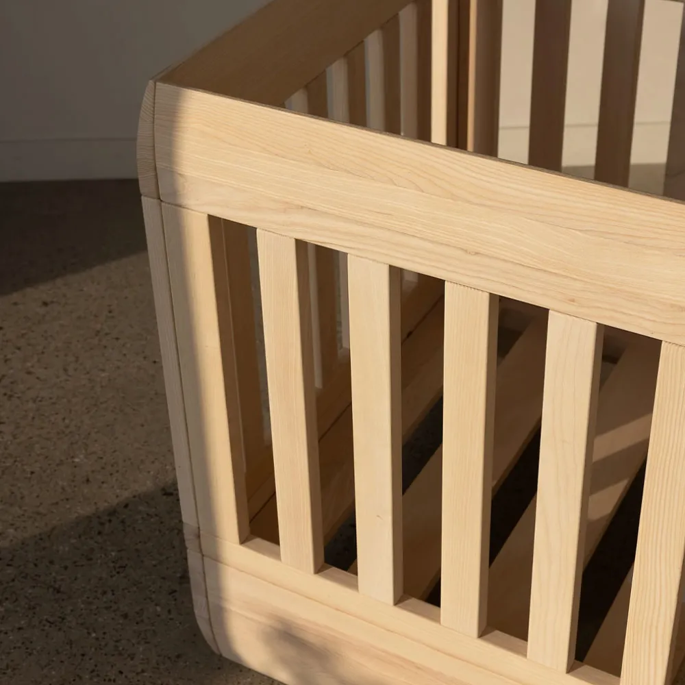 Echo Crib