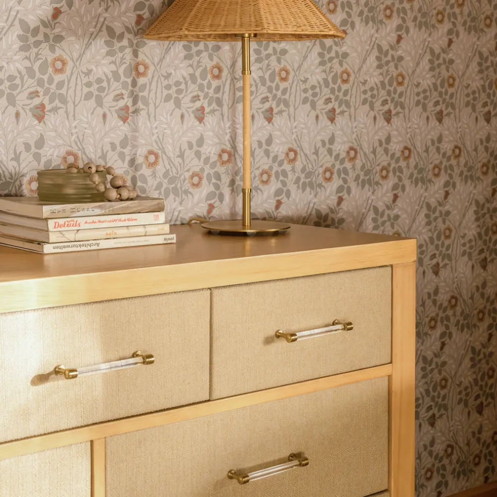 Eloise 7-Drawer Dresser
