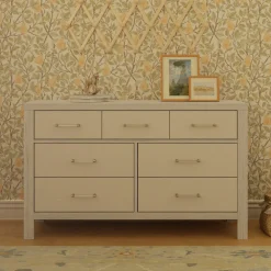 Eloise 7-Drawer Dresser