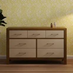 Eloise 7-Drawer Dresser