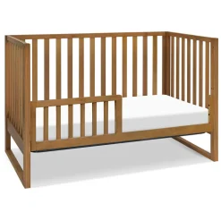 Hunter 3-in-1 Convertible Crib