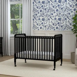Jenny Lind 3-in-1 Convertible Crib
