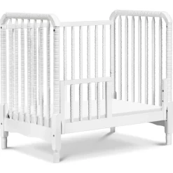Jenny Lind 3-in-1 Convertible Mini Crib
