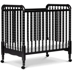 Jenny Lind 3-in-1 Convertible Mini Crib