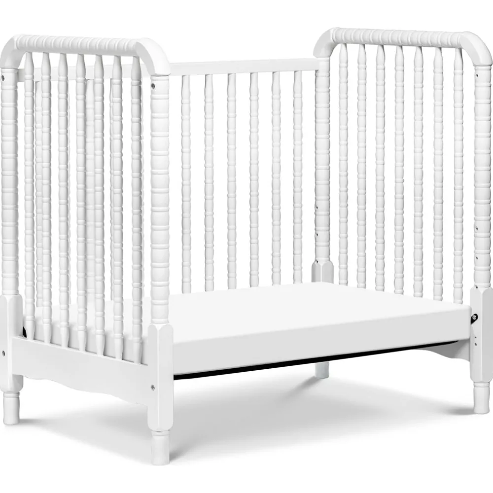 Jenny Lind 3-in-1 Convertible Mini Crib
