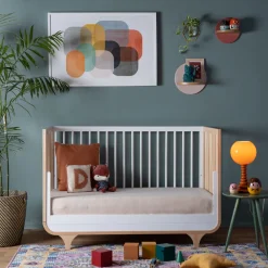 Jolly 3-in-1 Convertible Crib