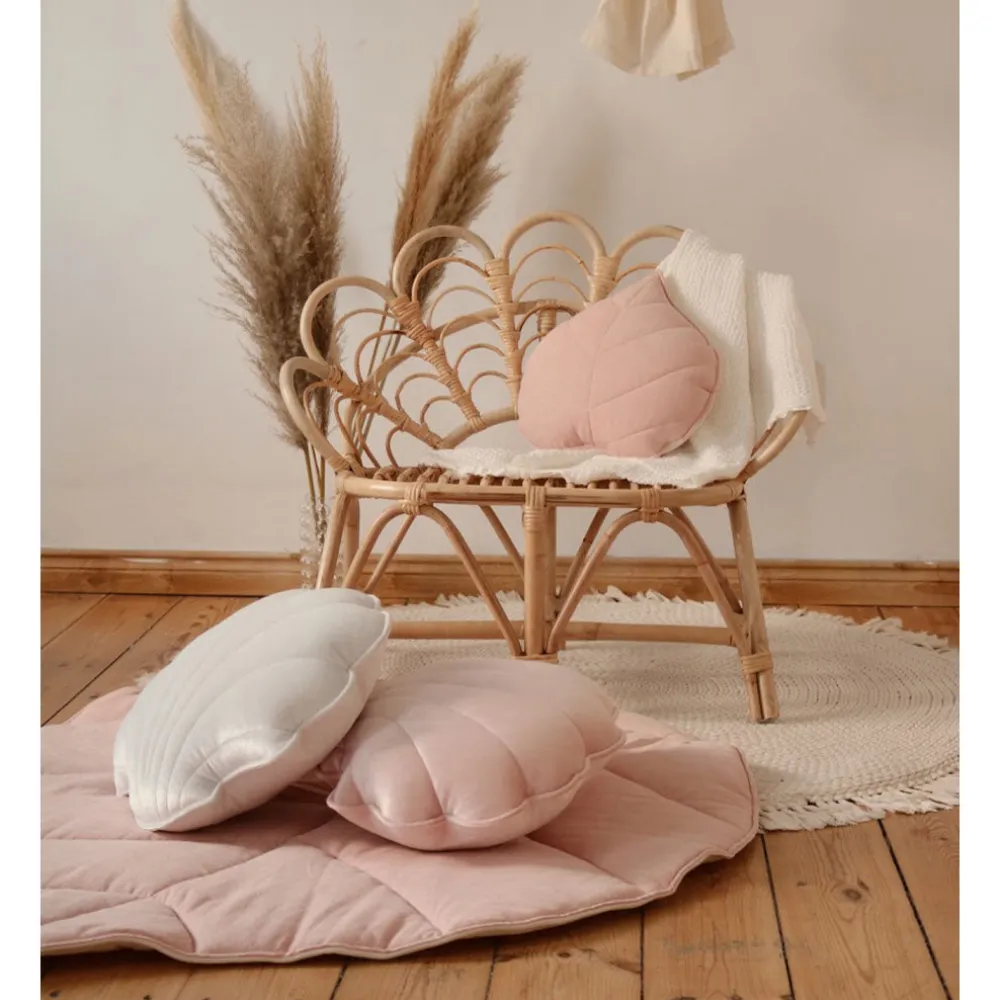 Linen Leaf Mat