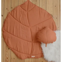 Linen Leaf Mat