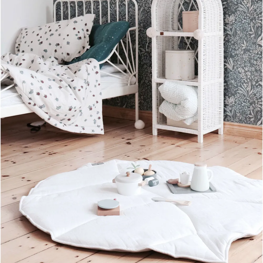 Linen Leaf Mat