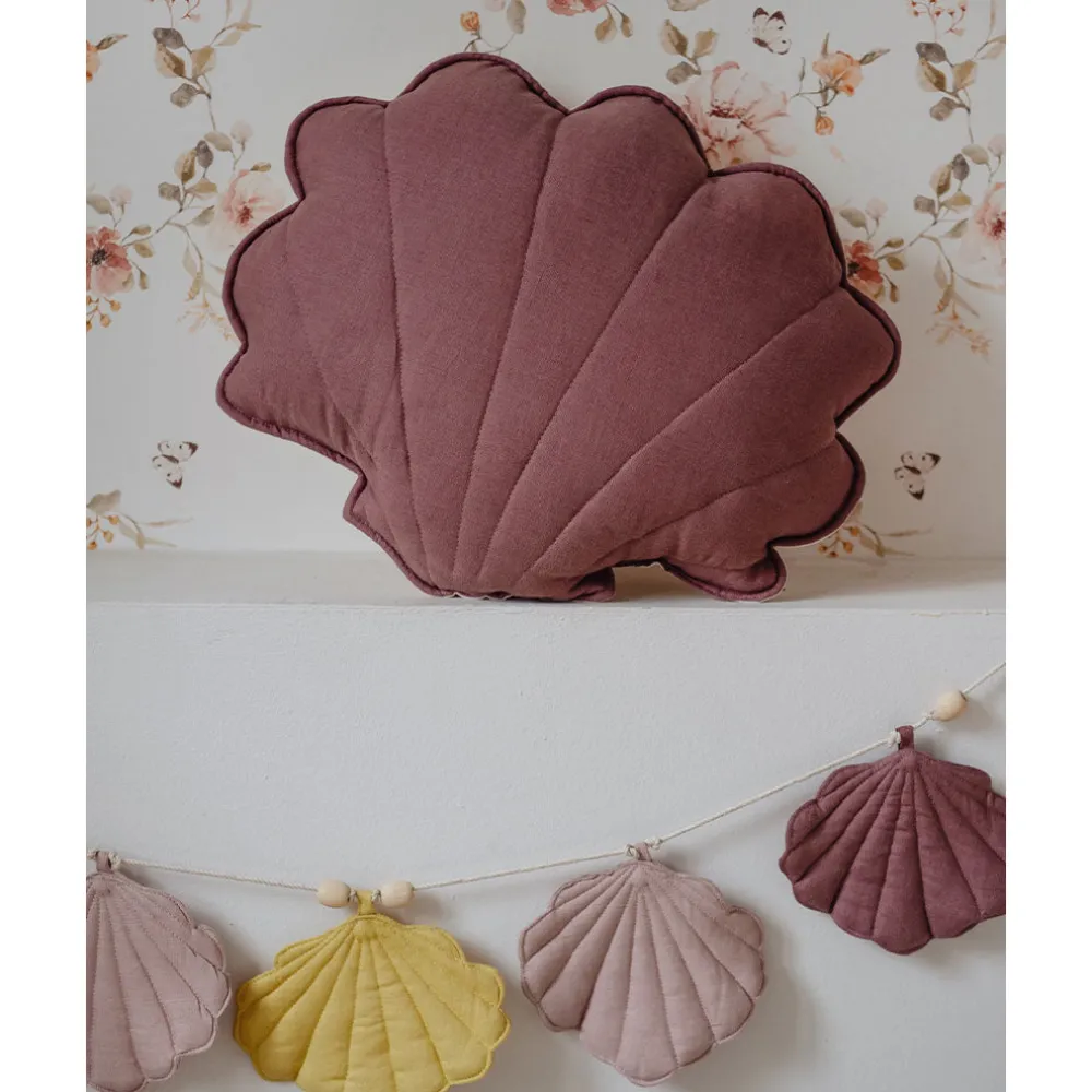 Linen Shell Pillow