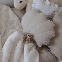 Linen Shell Pillow