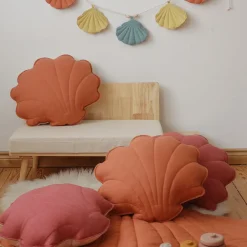 Linen Shell Pillow