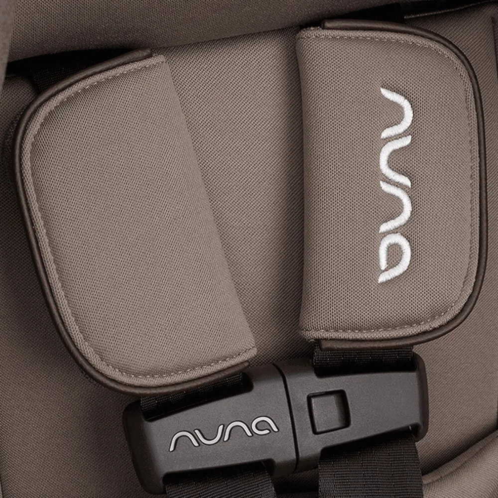 LUMN Harness FR-Free Booster Seat