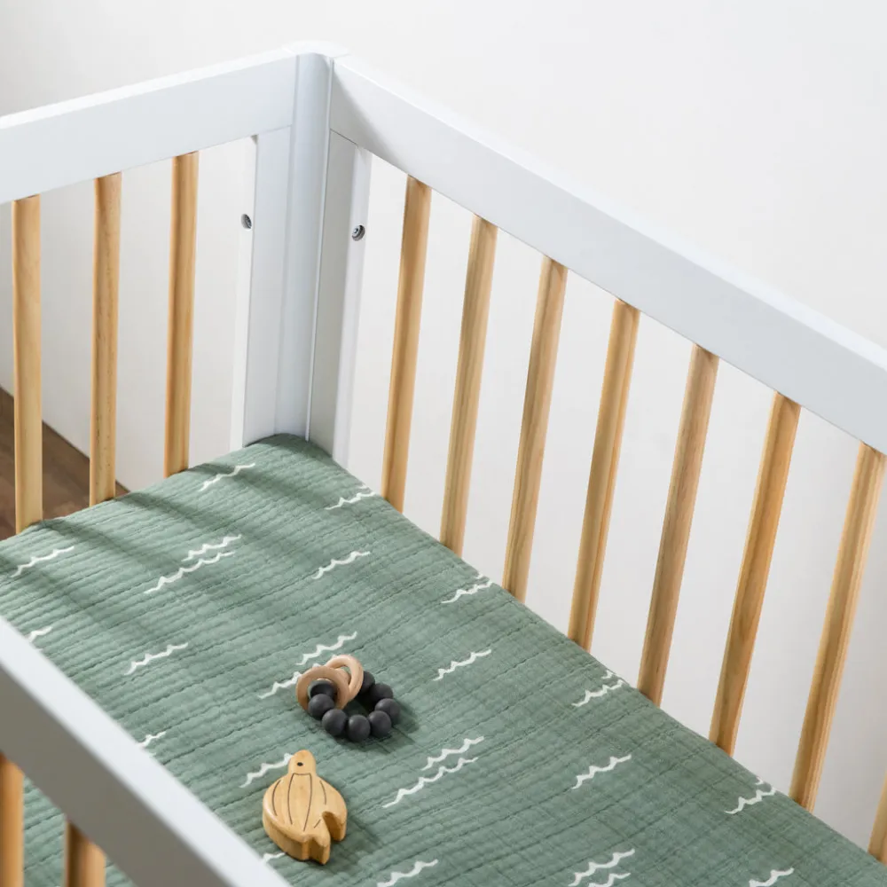 Mini Crib Sheet In GOTS Certified Organic Muslin Cotton