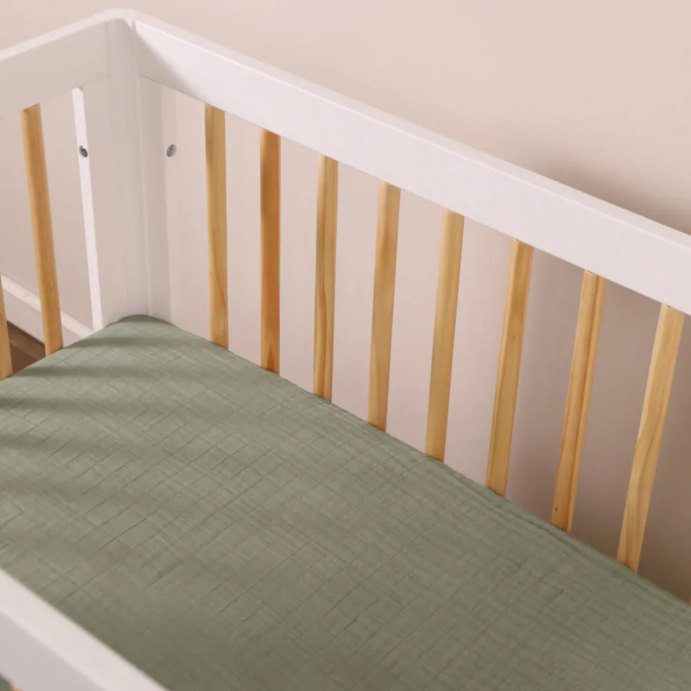 Mini Crib Sheet In GOTS Certified Organic Muslin Cotton