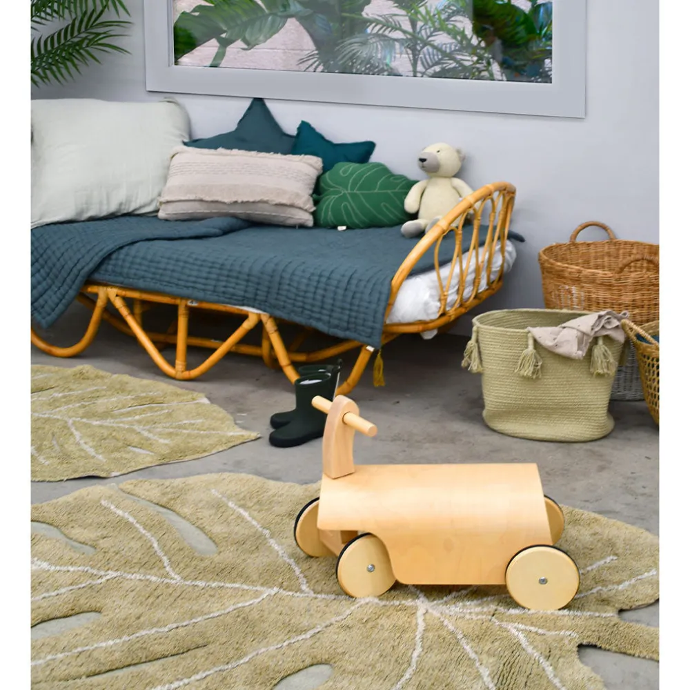 Mini Monstera Washable Rug in Olive